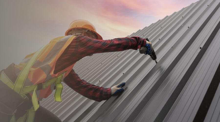 Expert Emergency Roof Repairs services in Papillion, NE